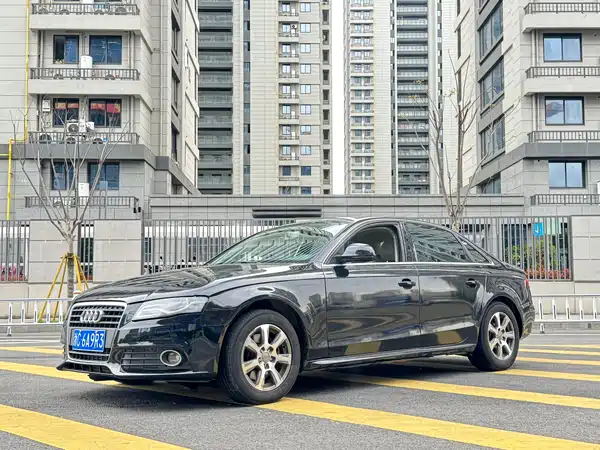 Audi A4L 2011