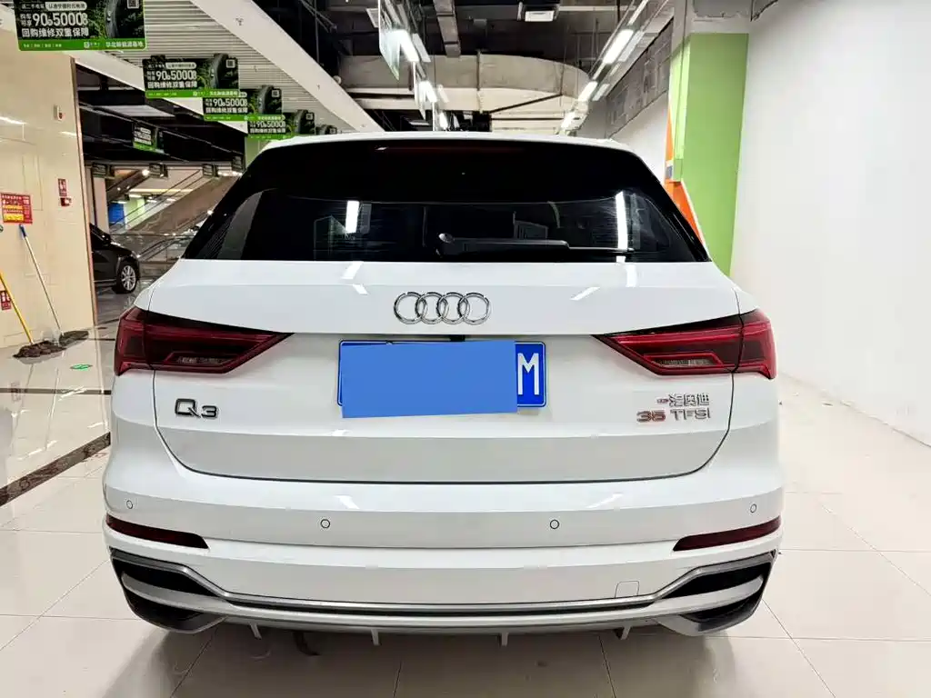 Audi Q3 2022 — фото 16