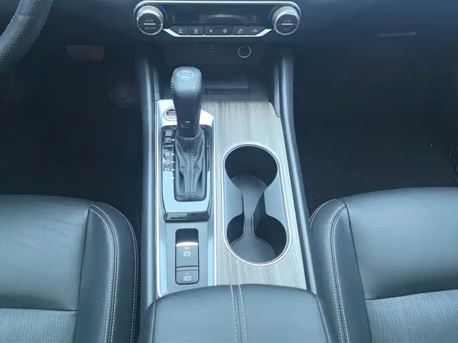 Nissan Teana 2023 — фото 16