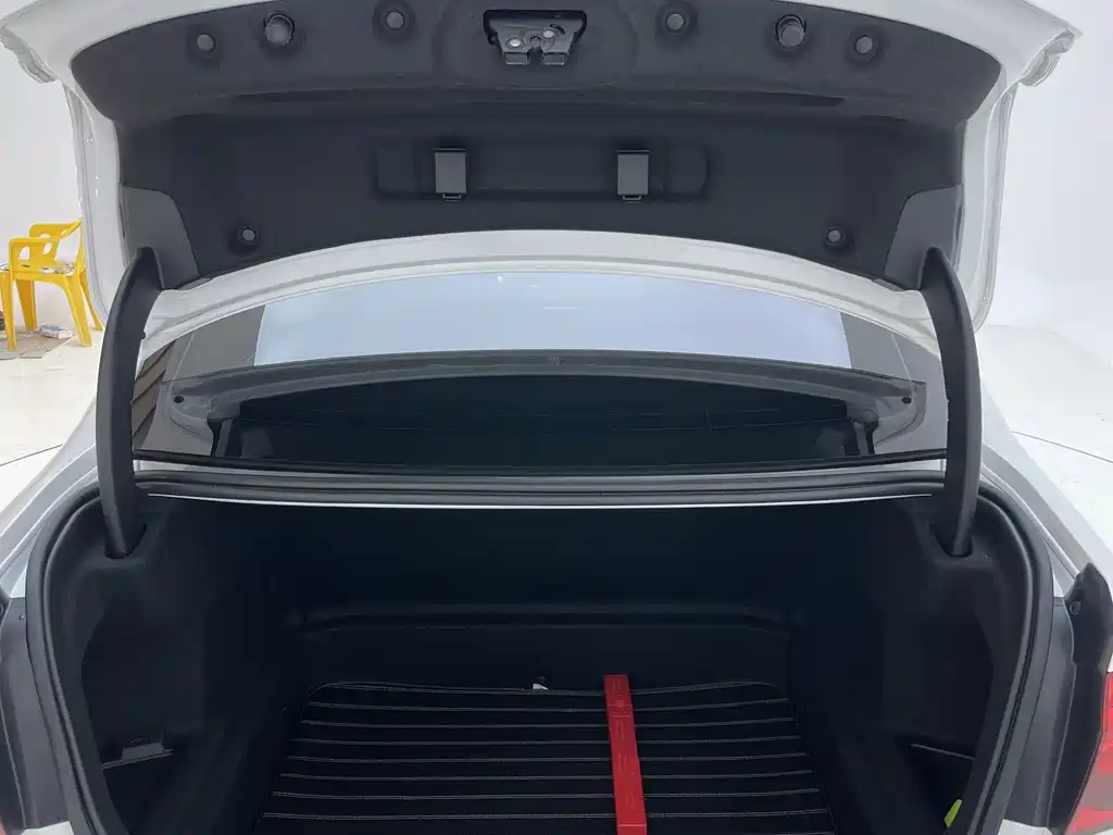 BMW 1 Series 2023 — фото 29