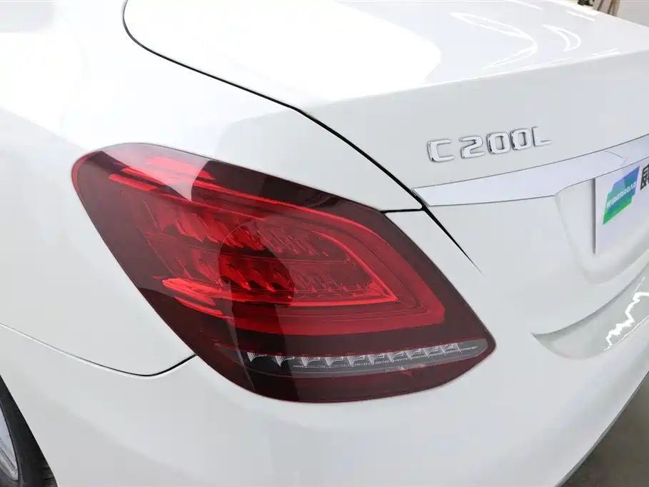 Mercedes-Benz C-Class 2020 — фото 35
