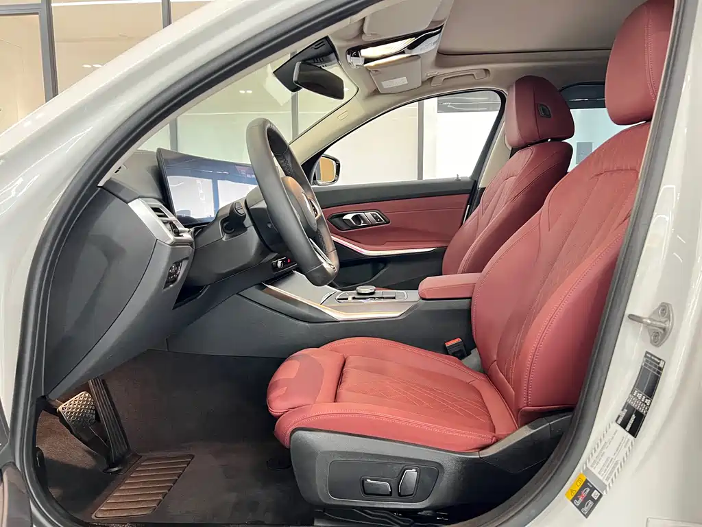BMW i3 2025 — фото 11