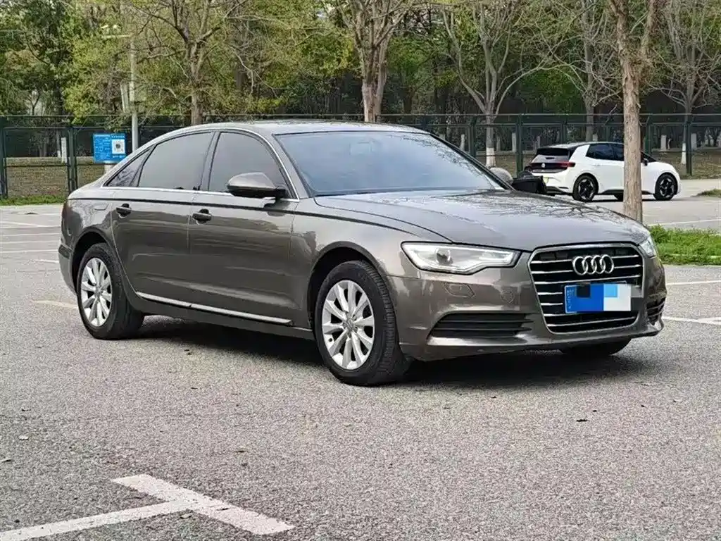 Audi A6L 2014 — фото 3
