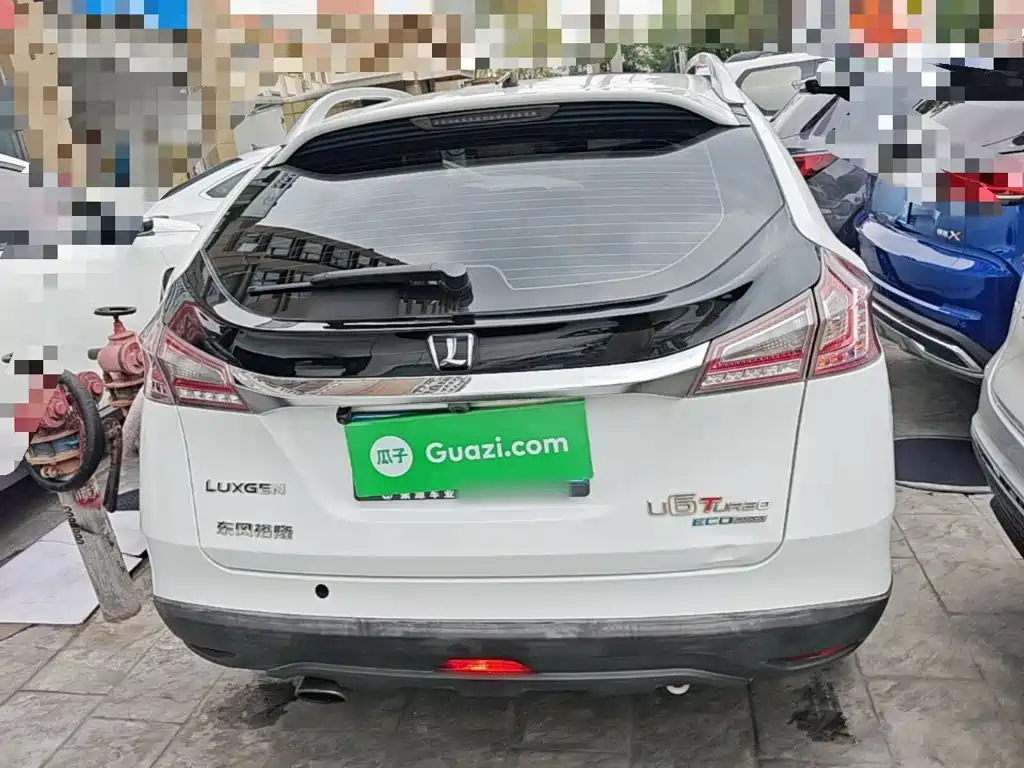 Luxgen U6 2015