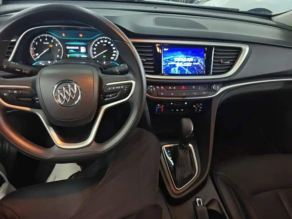 Buick Excelle 2021 — фото 10