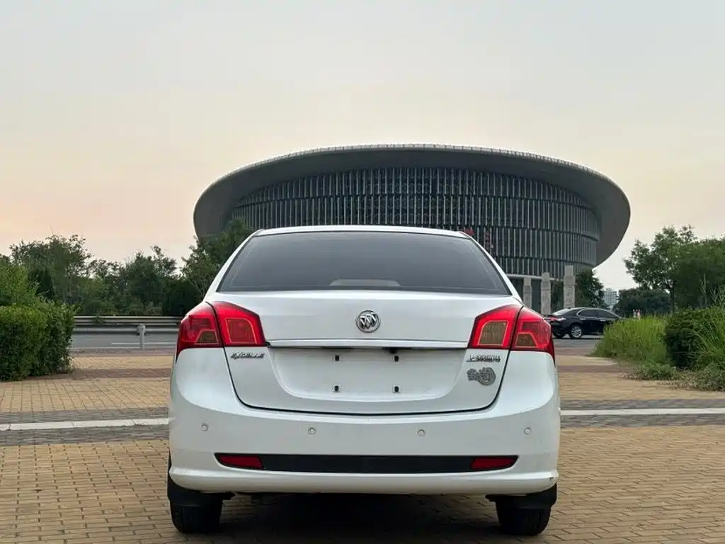 Buick Excelle 2014