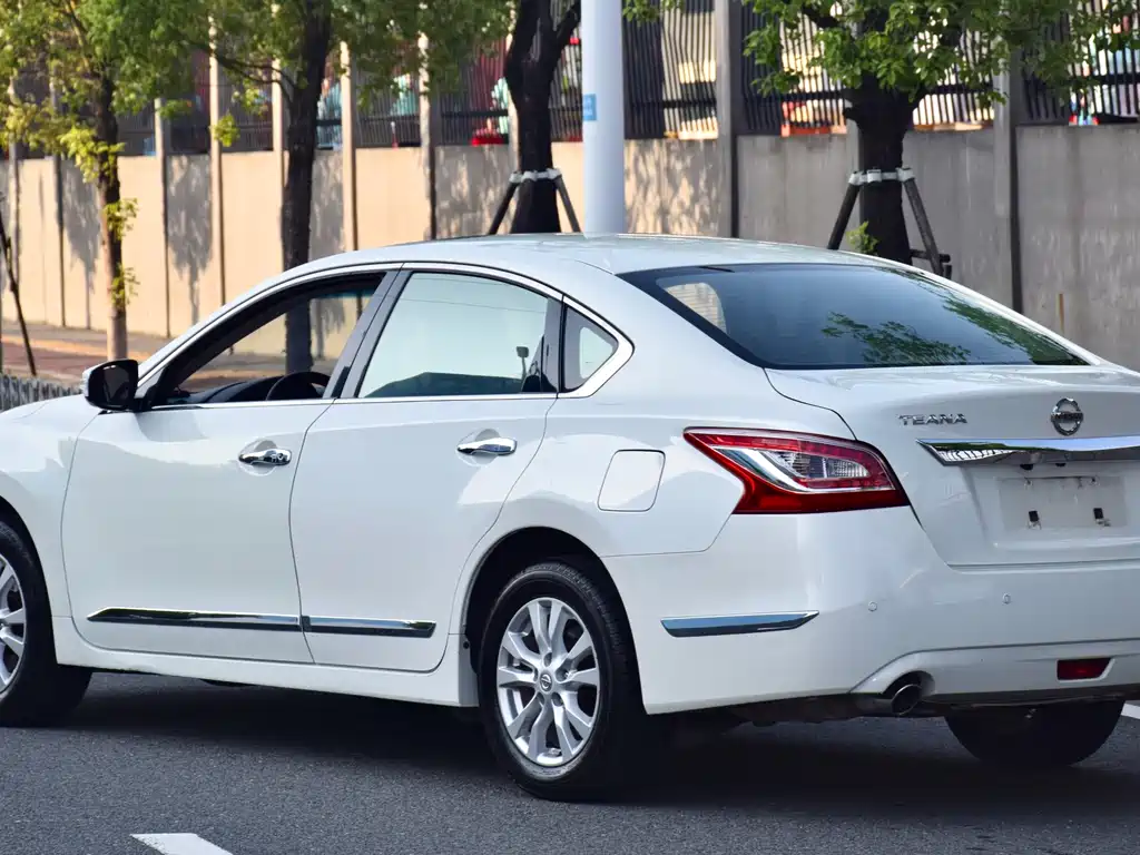 Nissan Teana 2014 — фото 8