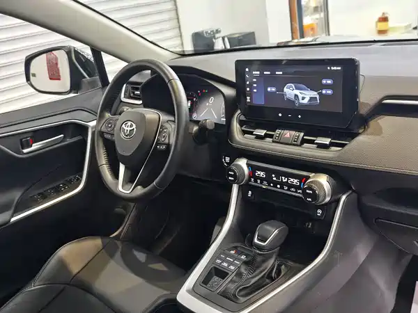 Toyota Wildlander 2023