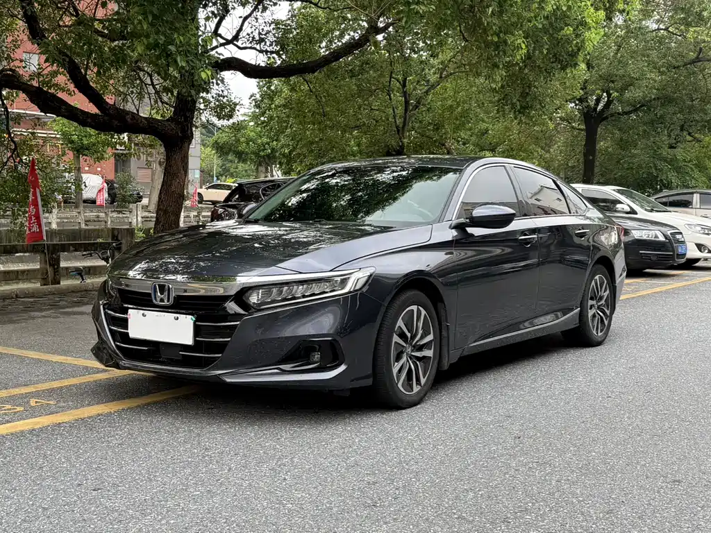 Honda Accord 2021 — фото 1