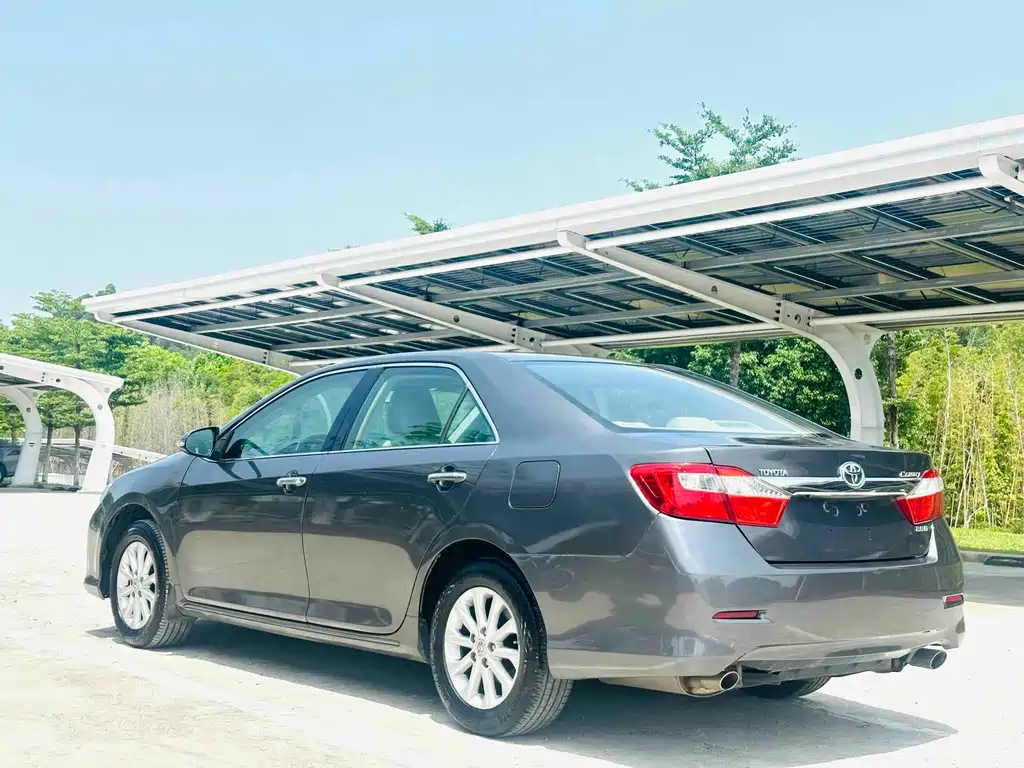 Toyota Camry 2012