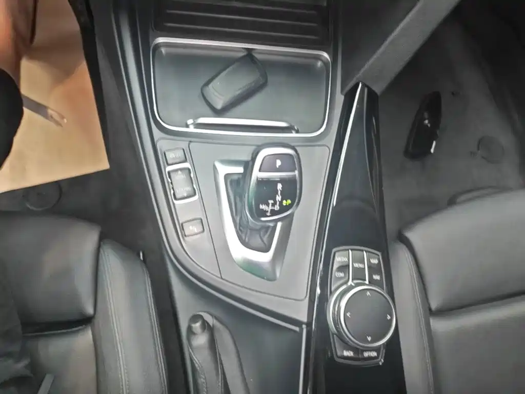 BMW 3 Series 2018