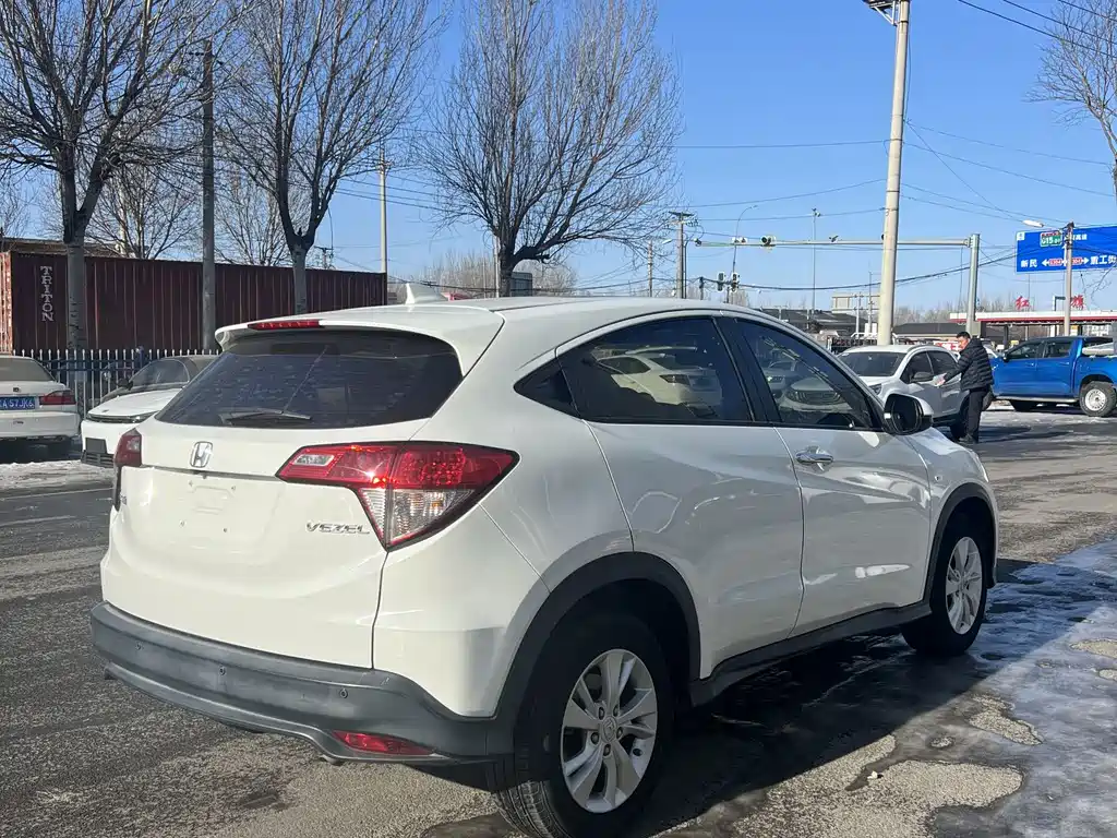 Honda Vezel 2019 — фото 7