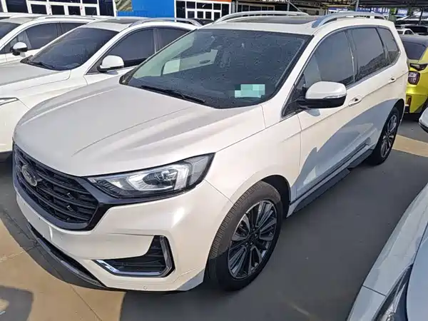 Ford Edge 2021