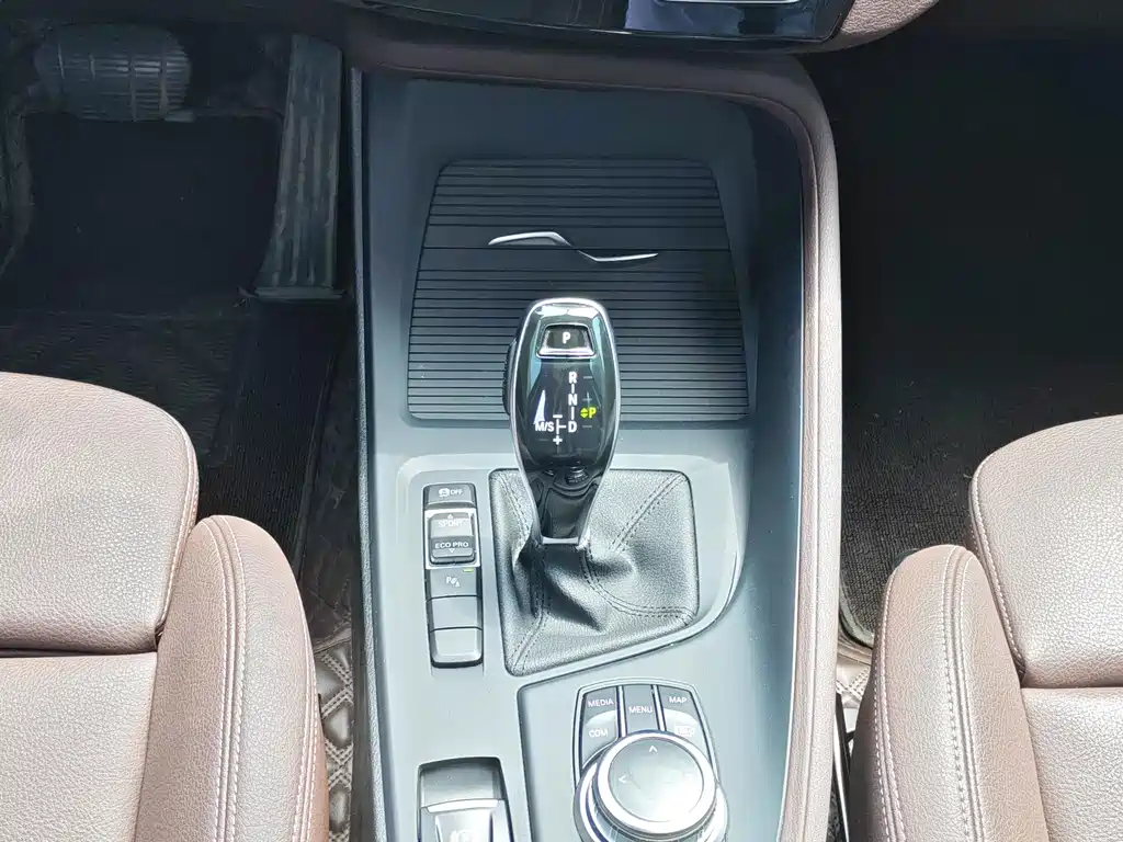 BMW X1 2023 — фото 16
