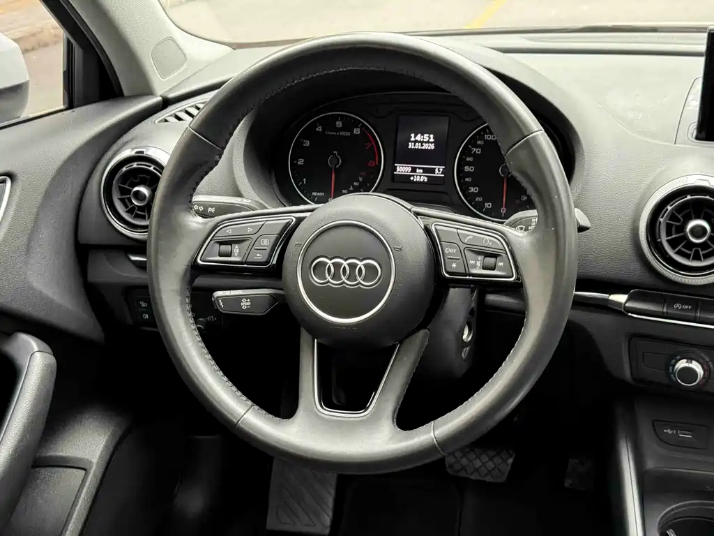 Audi A3 2021 — фото 13