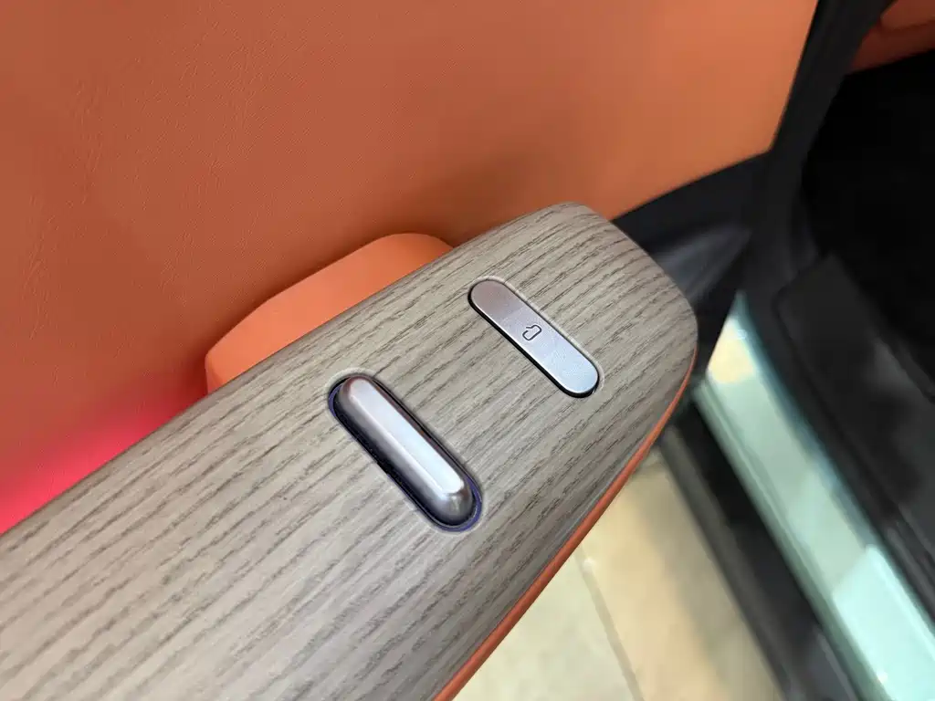 Deepal S07 2023 — фото 16