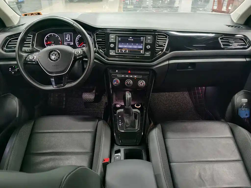 Volkswagen T-Roc 2019