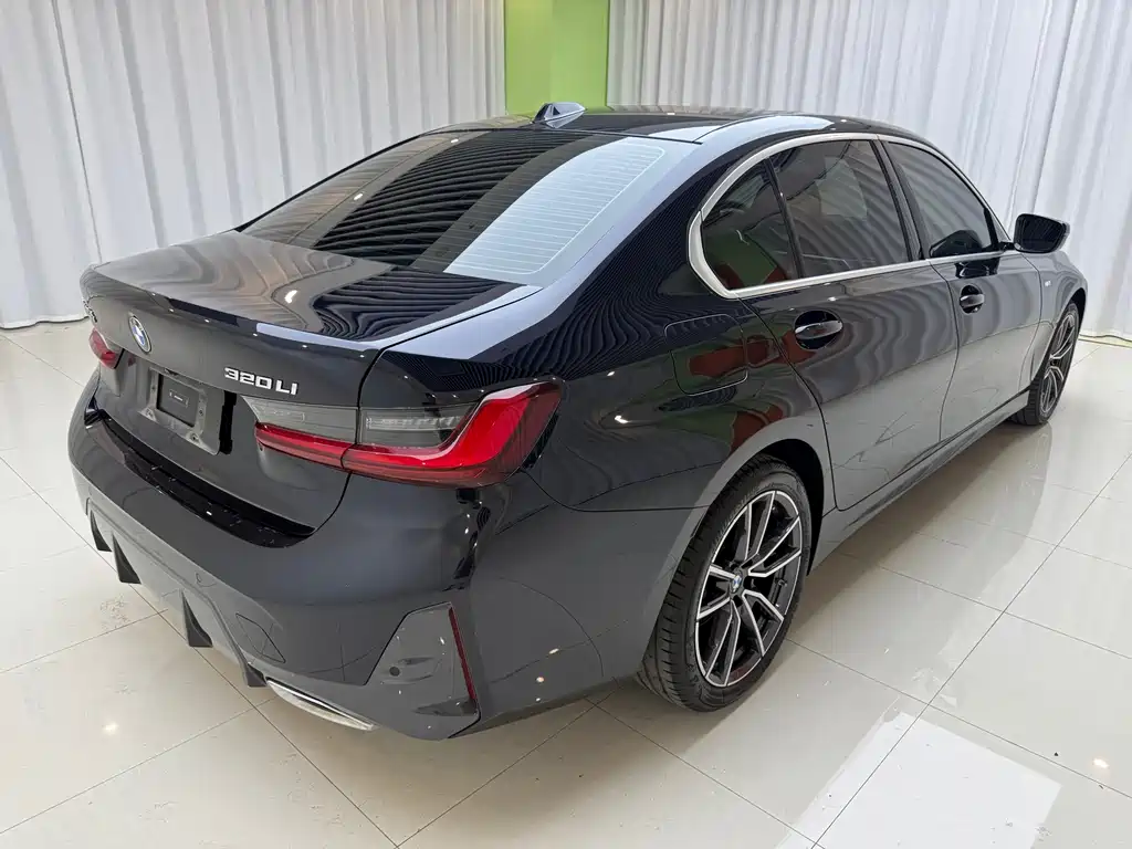 BMW 3 Series 2023
