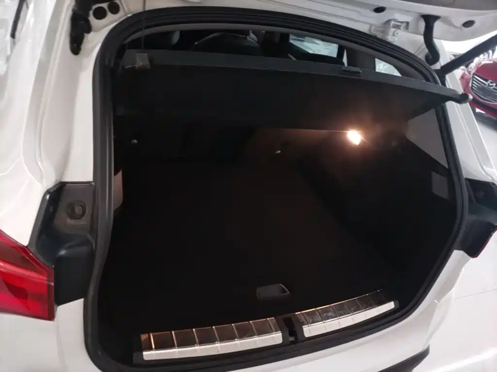 BMW X1 2019 — фото 19
