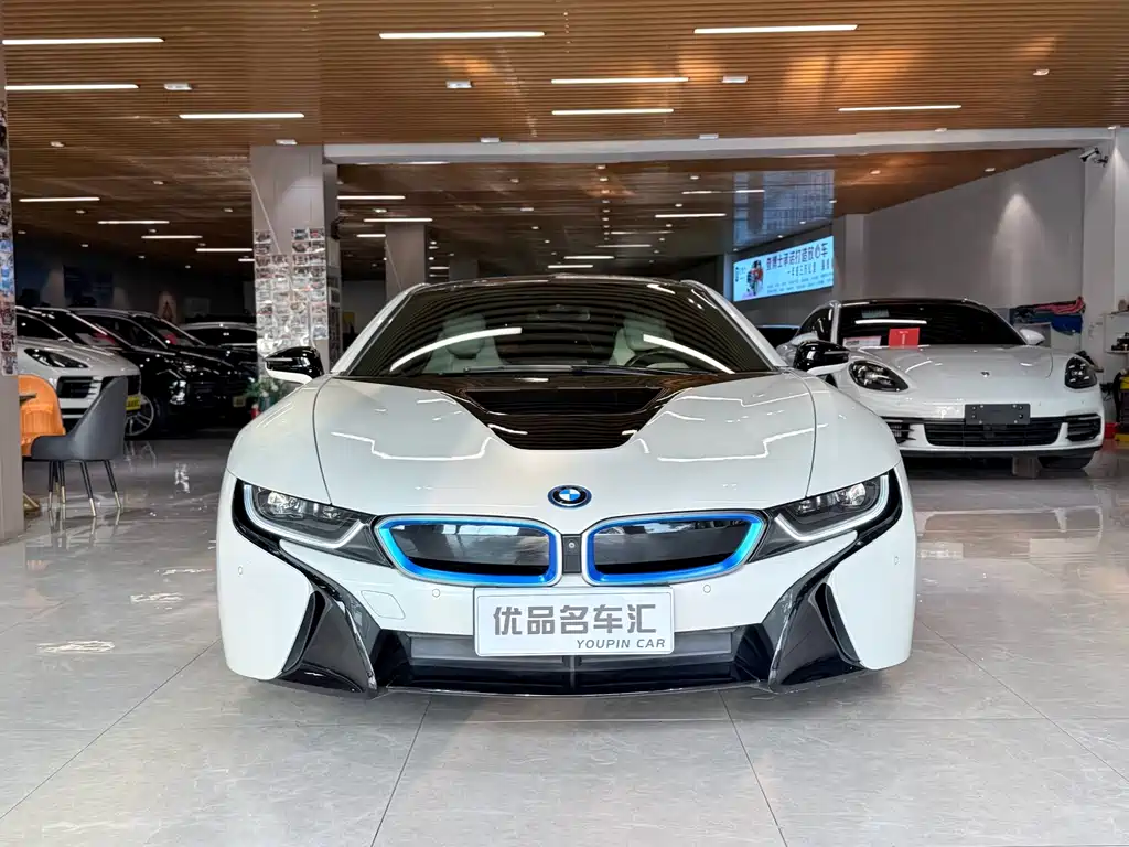 BMW i8 2016 — фото 2
