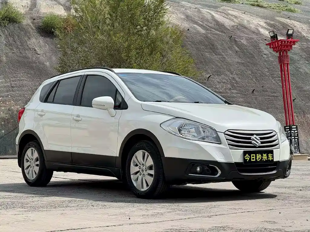 Suzuki S-Cross 2015 — фото 3