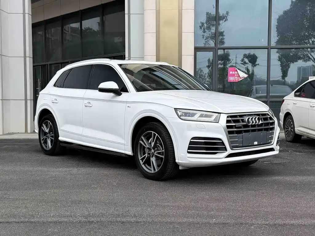 Audi Q5L 2019 — фото 3