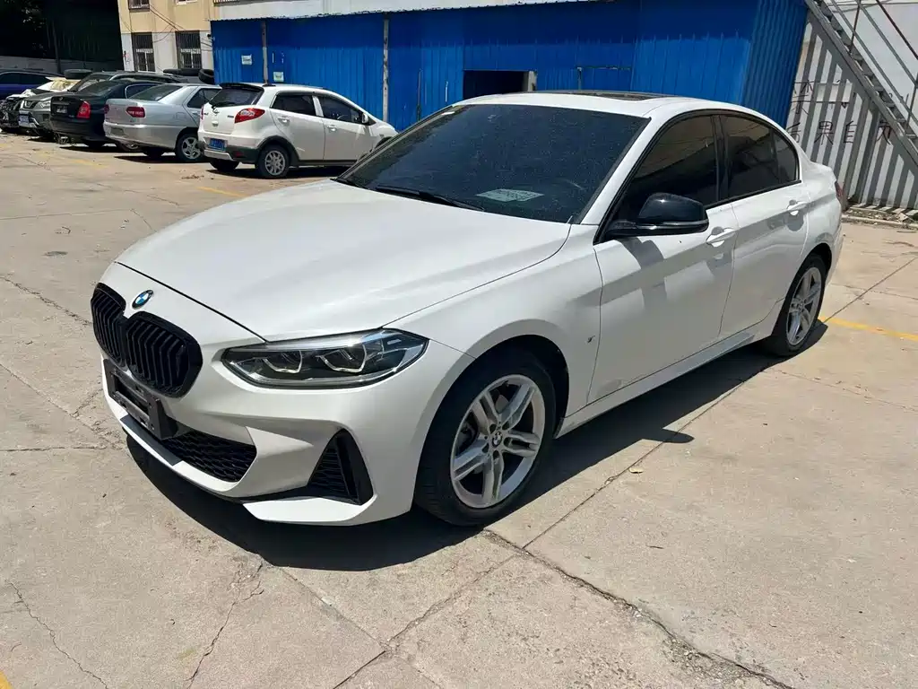 BMW 1 Series 2023