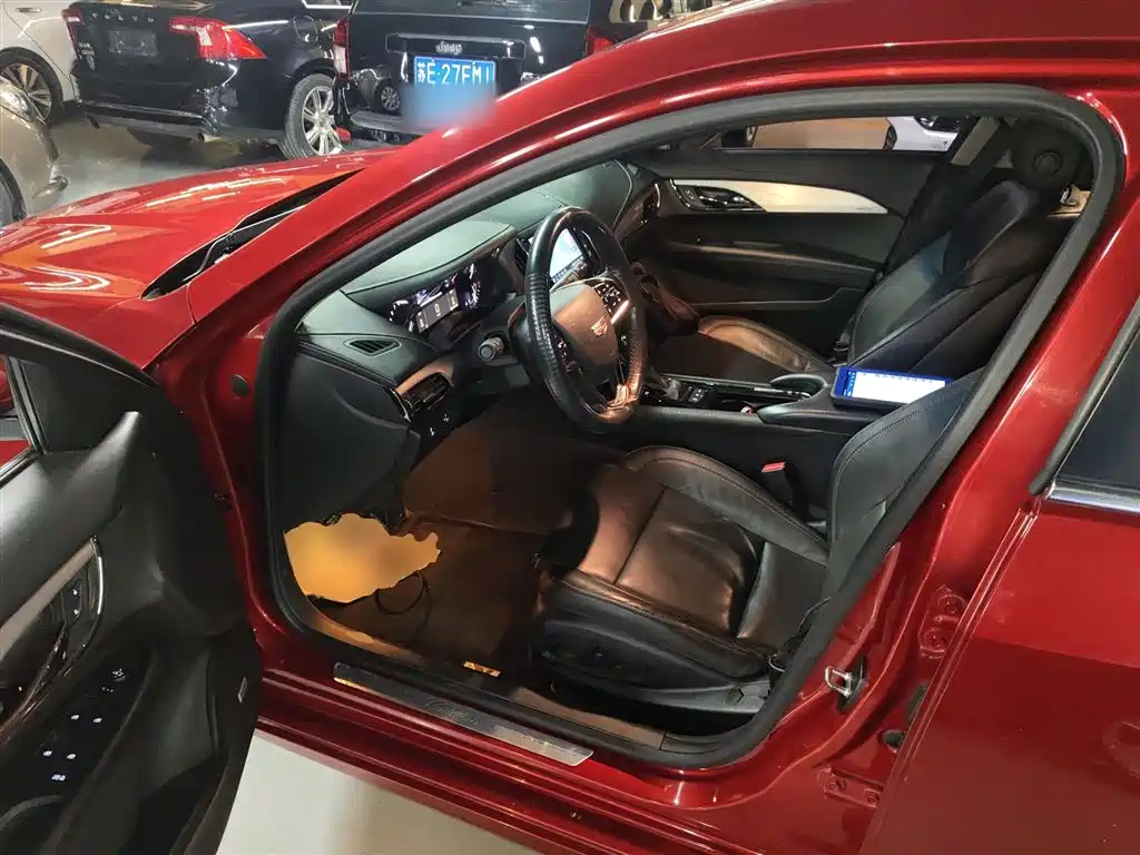 Cadillac ATS-L 2018 — фото 16