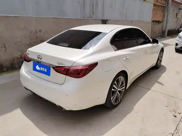 Infiniti Q50L 2023