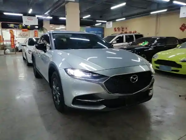 Mazda CX-4 2021