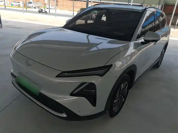 Wuling Starlight S 2024