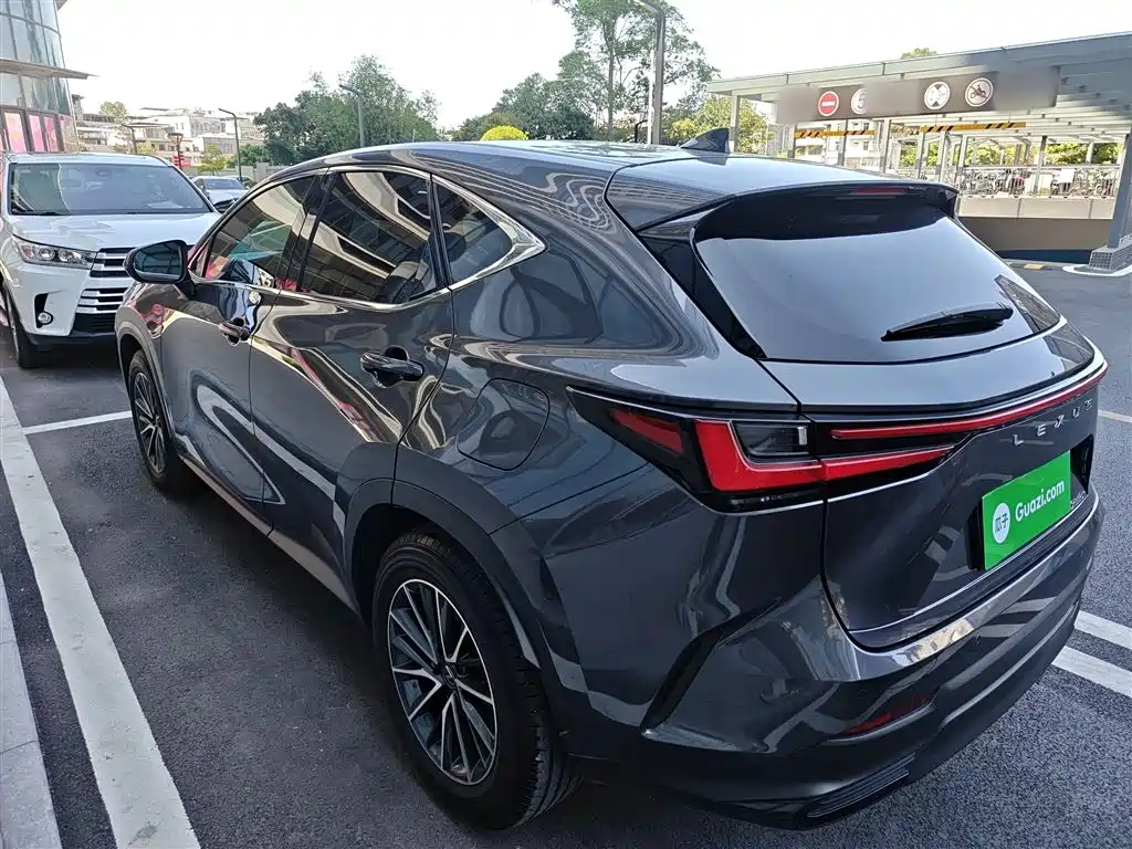 Lexus NX 2023 — фото 23