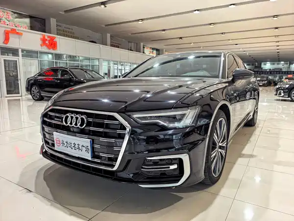 Audi A6L 2022