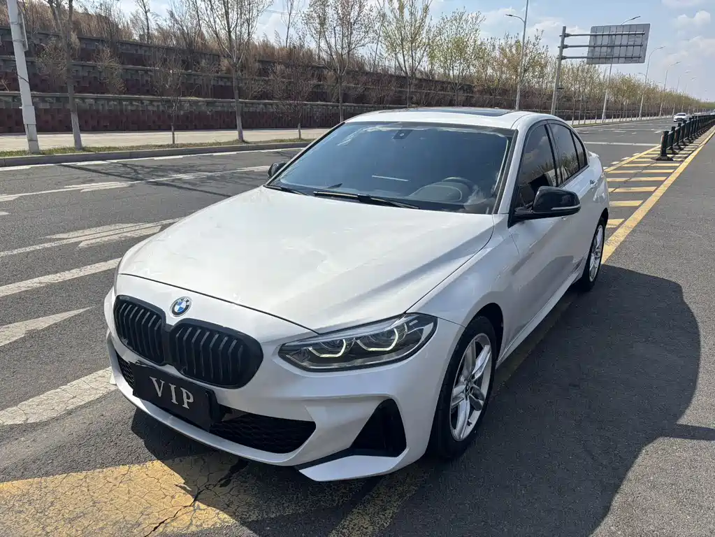 BMW 1 Series 2023