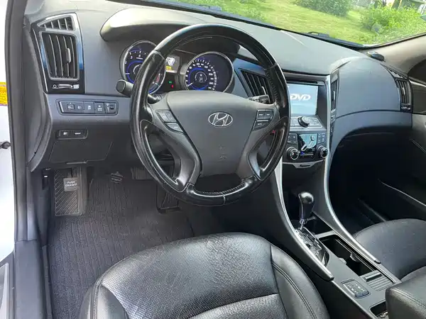 Hyundai Sonata 2014