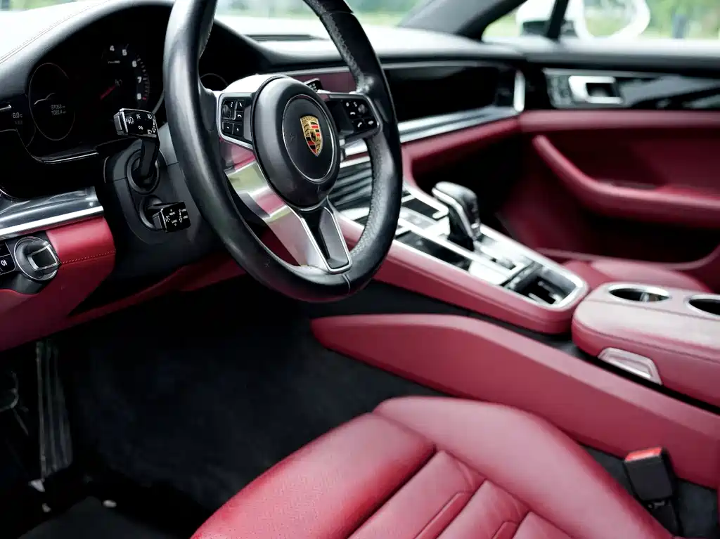 Porsche Panamera 2019 — фото 5