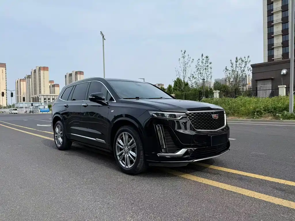 Cadillac XT6 2022 — фото 3
