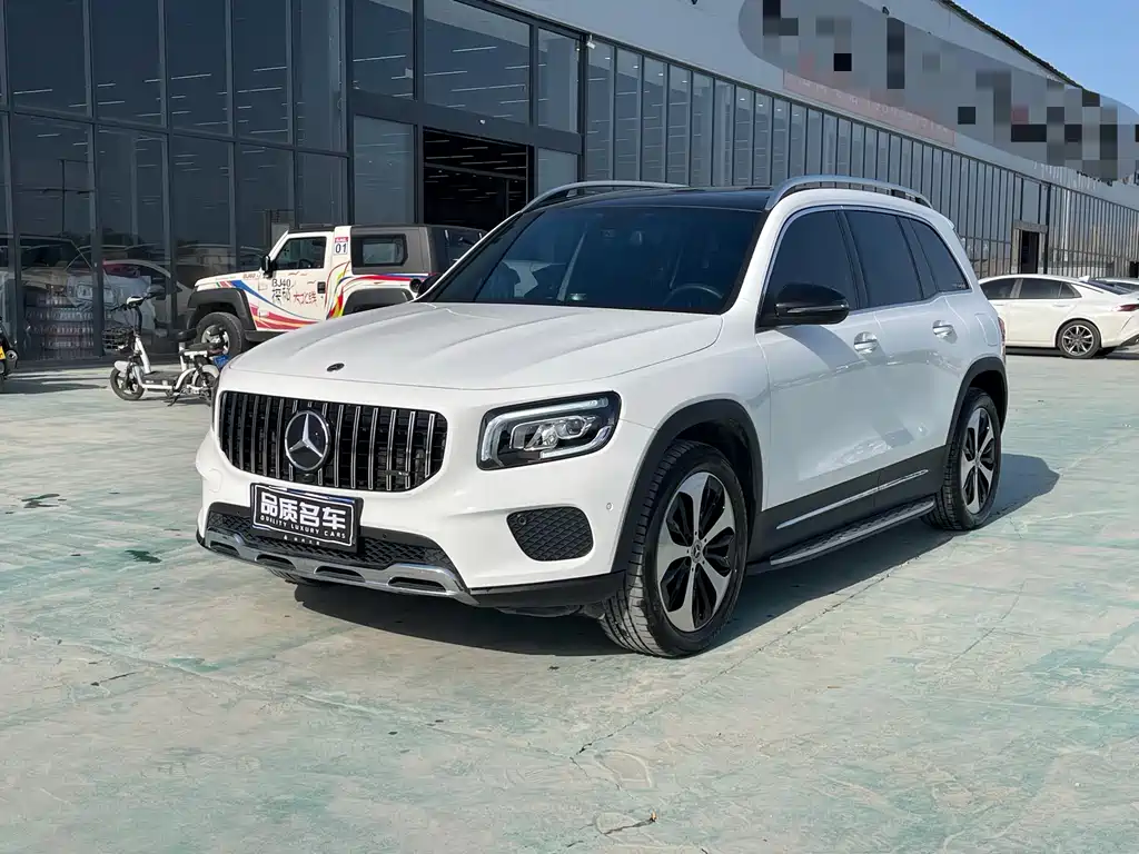 Mercedes-Benz GLB 2021 — фото 1