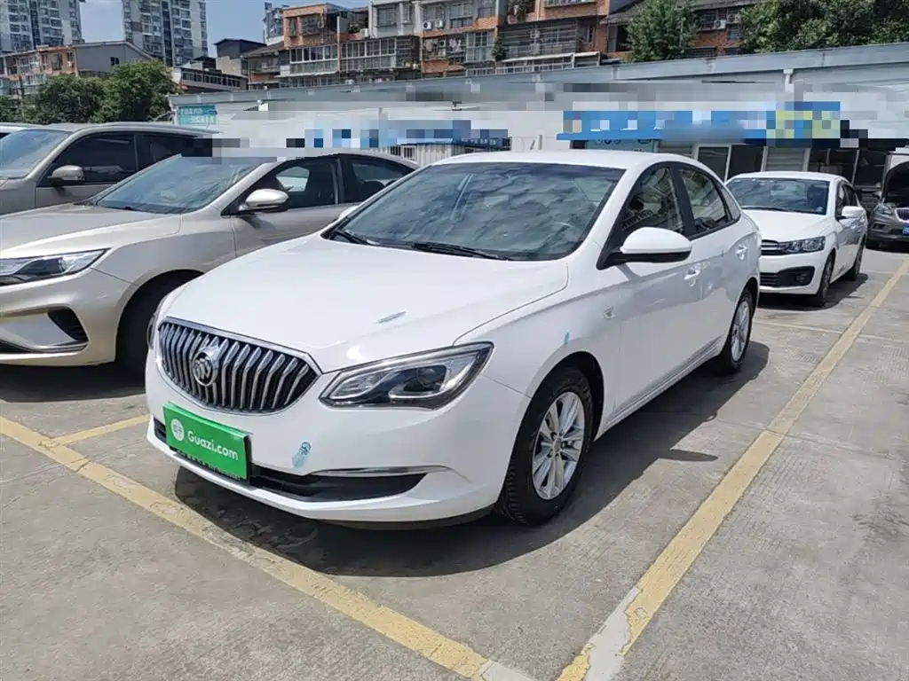 Buick Excelle 2017 — фото 2