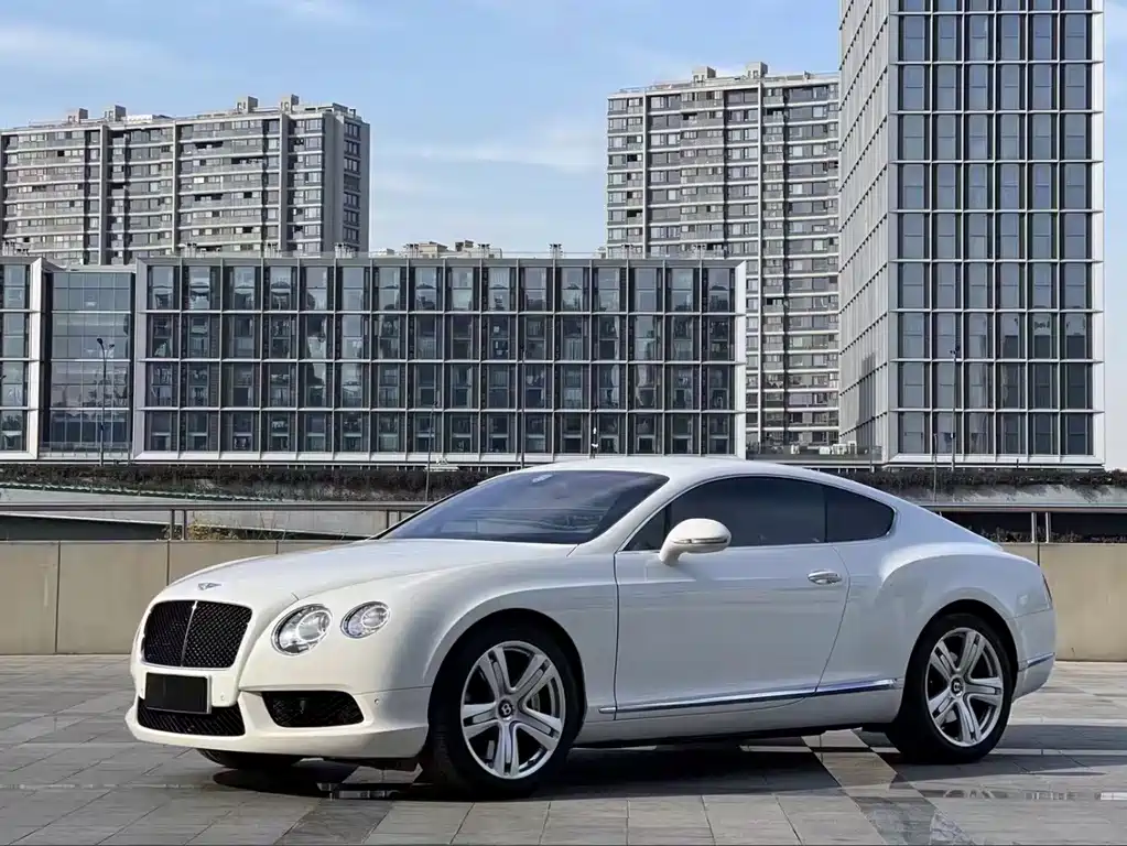 Bentley Continental 2013 — фото 1