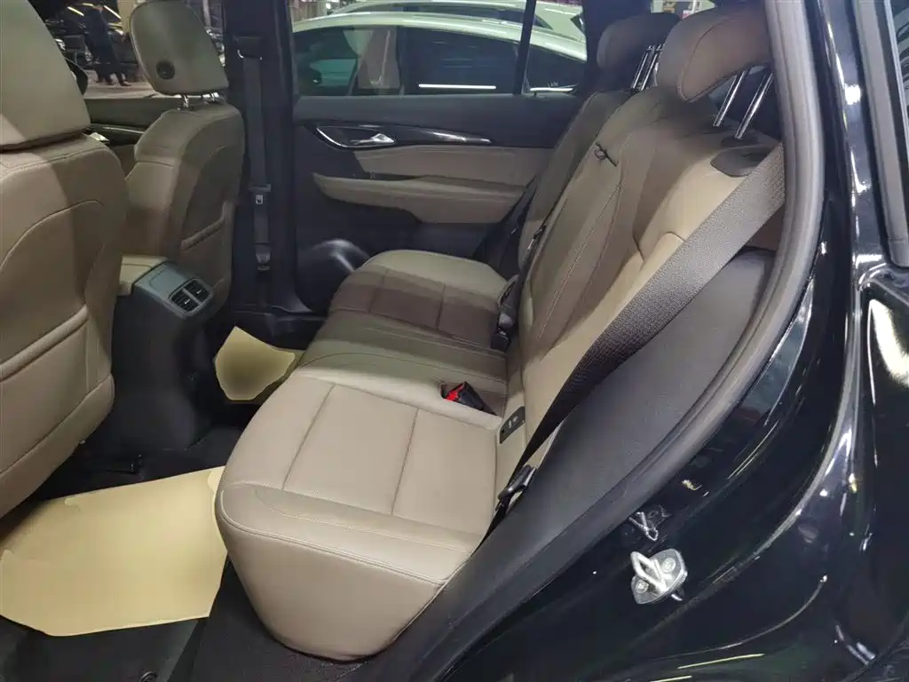 Buick Envision Plus 2023 — фото 13