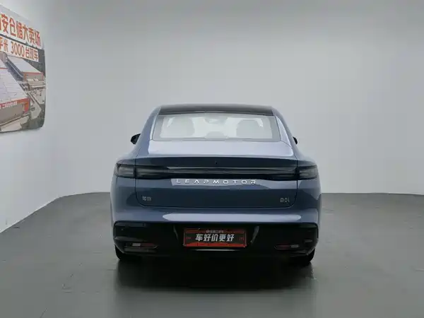 Leapmotor B01 2025
