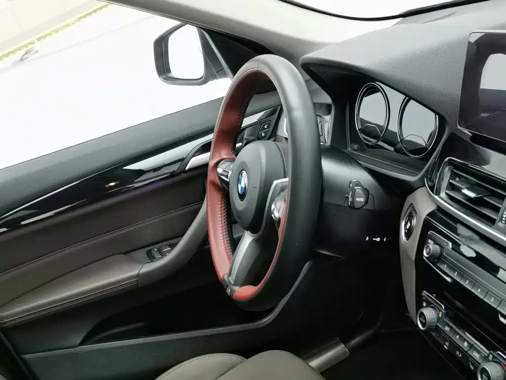 BMW X1 2020 — фото 22
