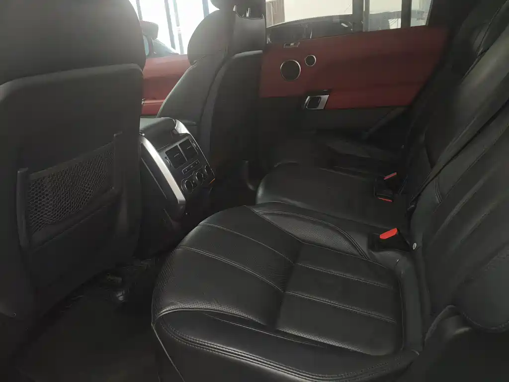 Land Rover Sport 2015 — фото 9