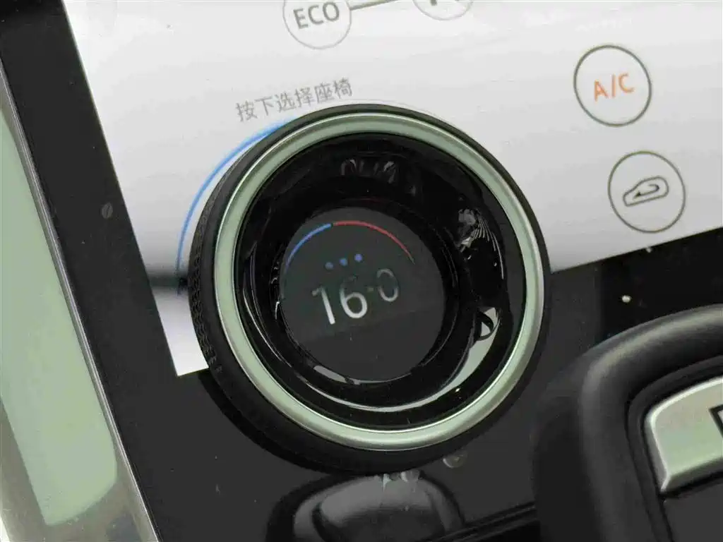 Land Rover Sport 2022 — фото 19