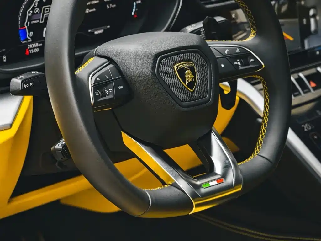 Lamborghini Urus 2020 — фото 3