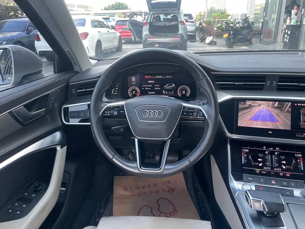 Audi A6L 2020 — фото 10