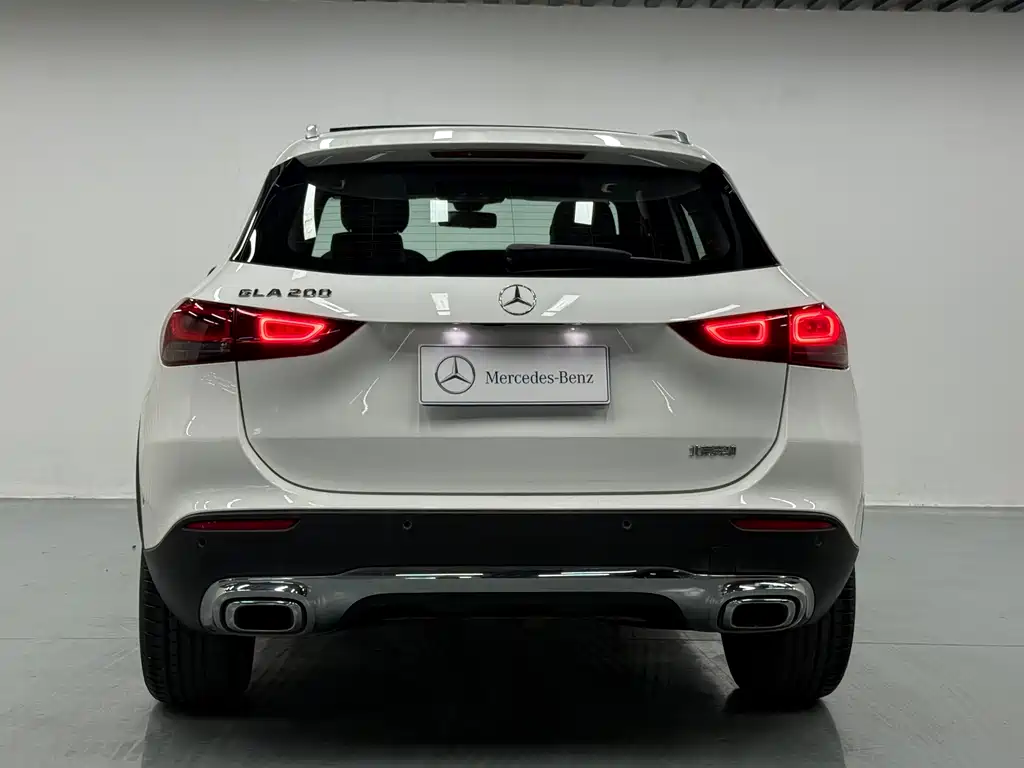 Mercedes-Benz GLA 2021 — фото 16