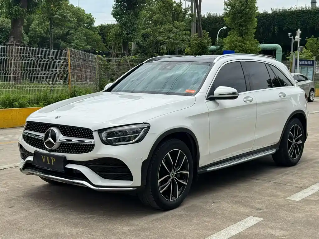 Mercedes-Benz GLC 2021 — фото 1