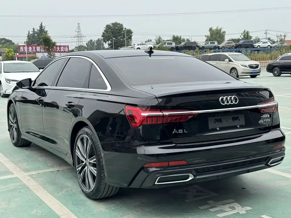 Audi A6L 2020 — фото 23
